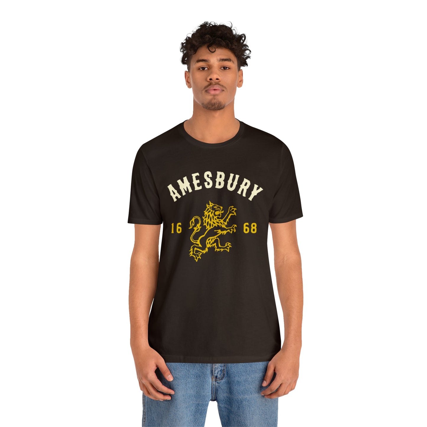 AMESBURY LION // T-Shirt